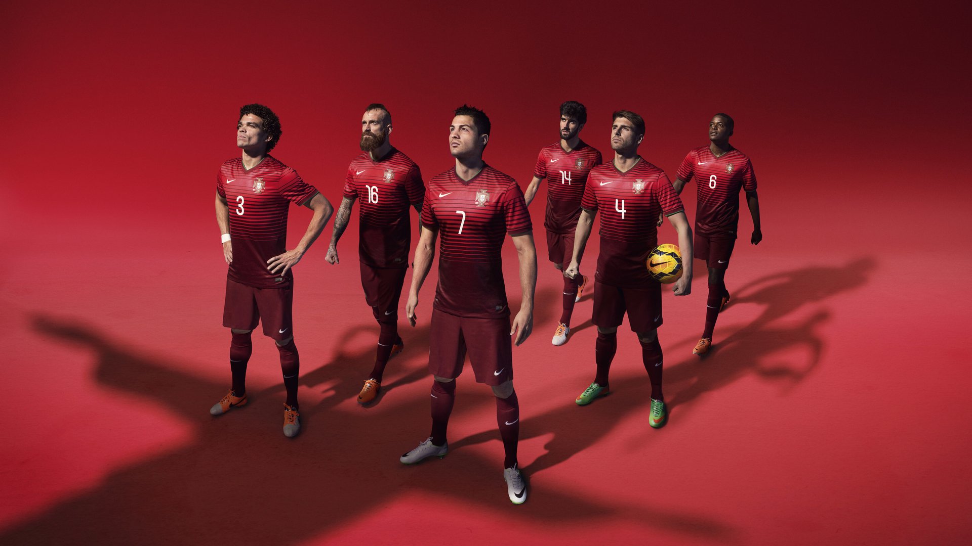 世界杯：巴西主帅蒂特在失利后主动辞职 “换代从教练开始”